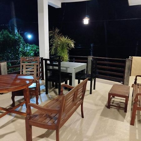 Siyon Yula - Guest House Hikkaduwa Eksteriør billede